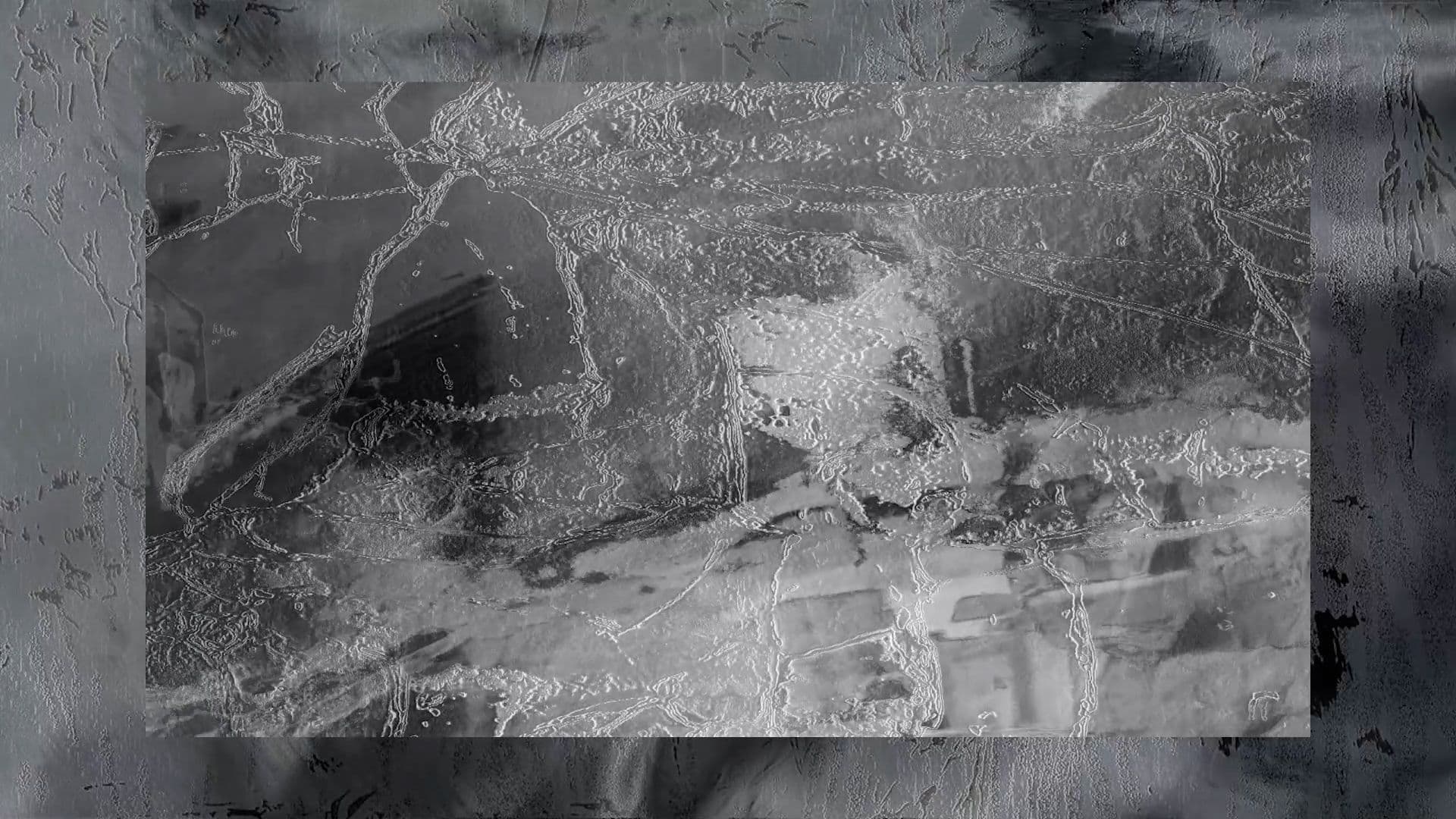 An image without an alt, whoops